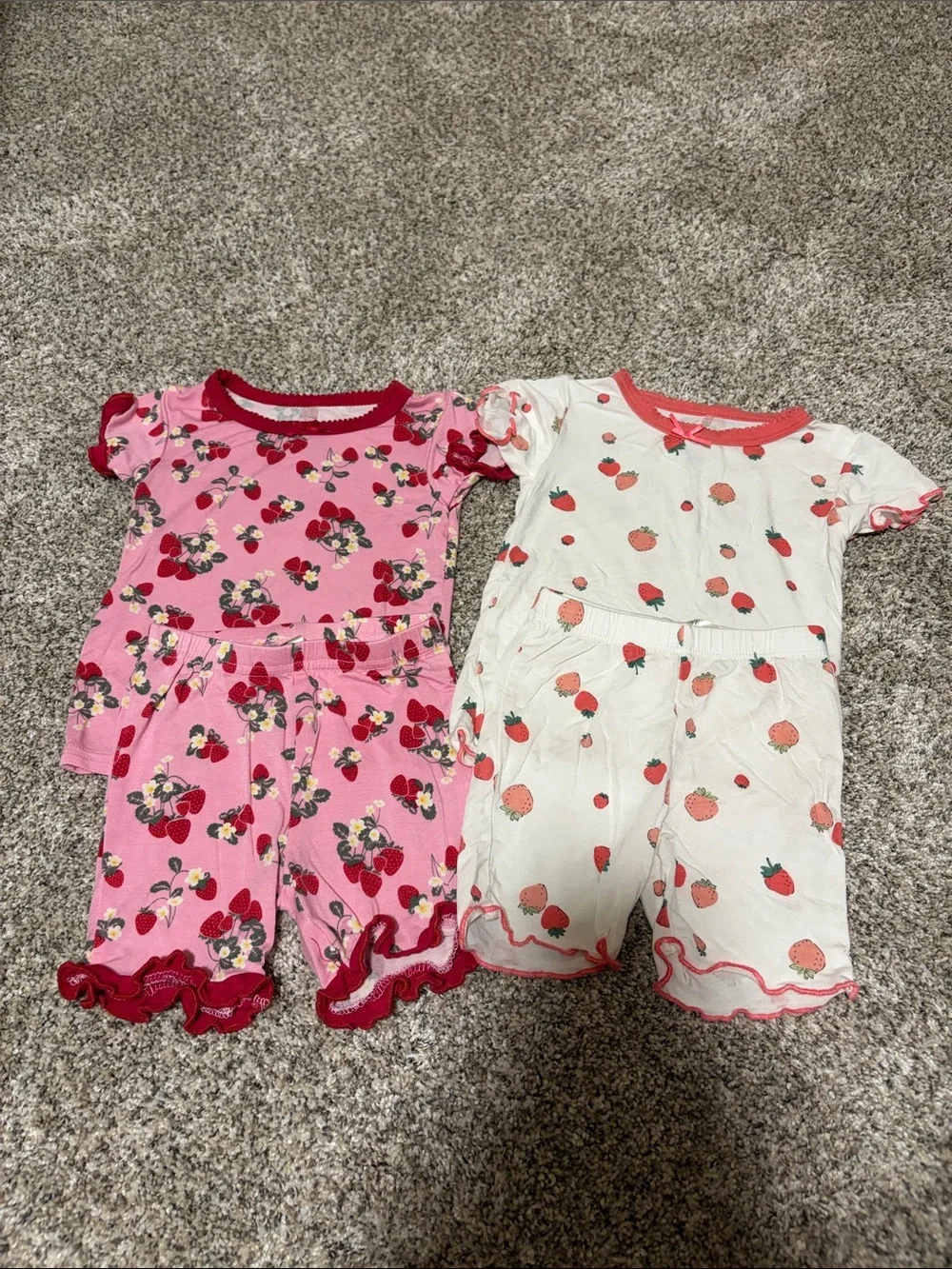 Milkberry bamboo short sleeve and shorts pajama bundle - 18 months